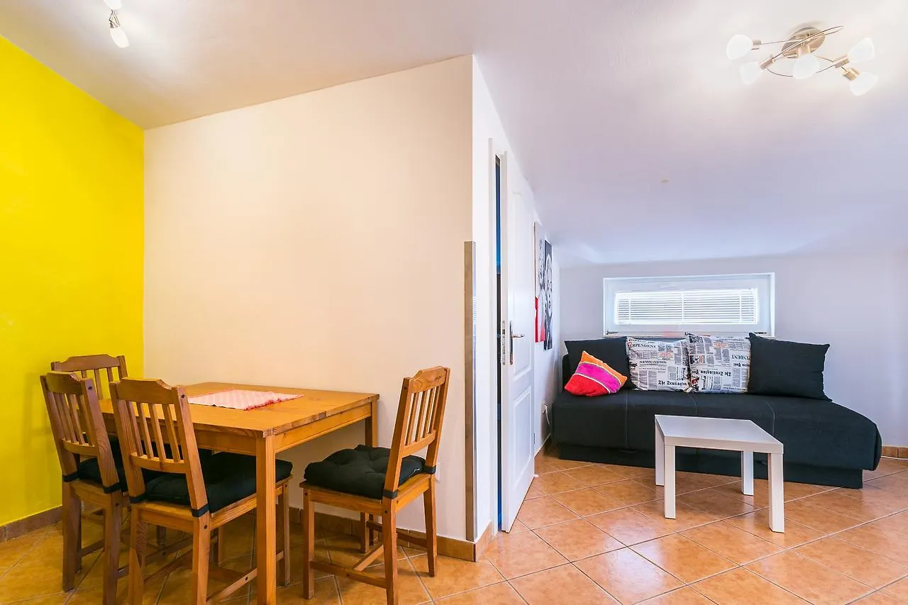 Apartment Kapovica Medulin 0*,  Croacia